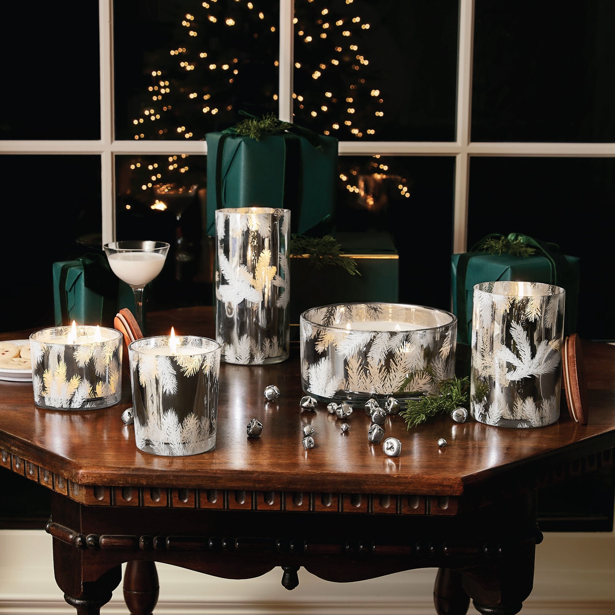 Frasier Fir? Statement 13 oz Poured Candle - Thymes