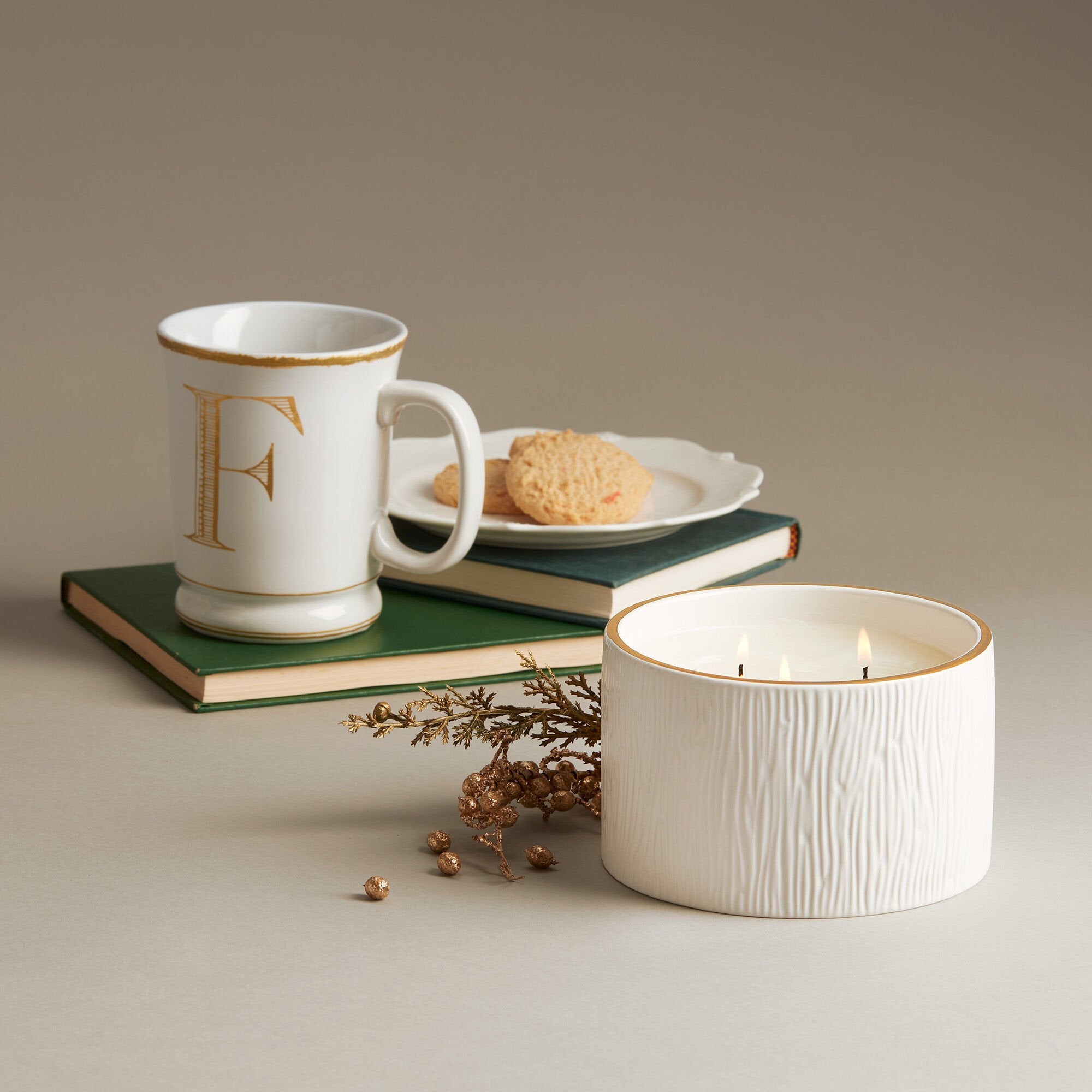 Frasier Fir? Ceramic 3-Wick Candle - Thymes